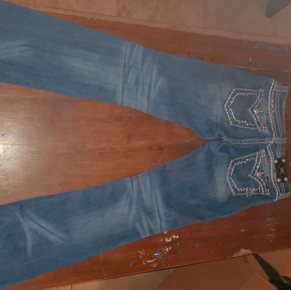 Jeans - Picture 3 of 5